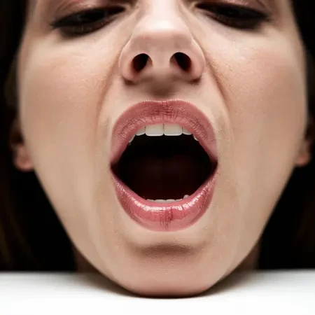 真实皮肤/细致皮肤纹理ZImage LoRA插图3 真实皮肤/细致皮肤纹理ZImage LoRA插图3