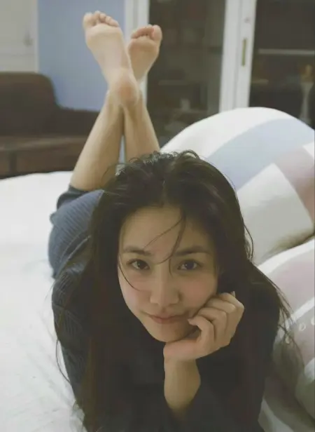 美女手机自拍/照片滤镜ZImage LoRA